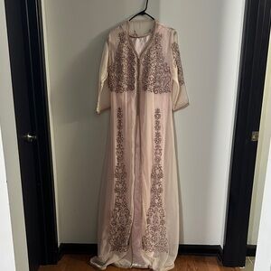 Elegant pink Embroidered Dress/ Abaya